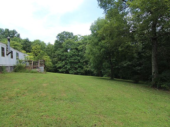 2nd image of 402 Fairdale Dr