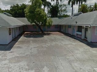400 N Tamiami Trl, Sarasota, FL 34236