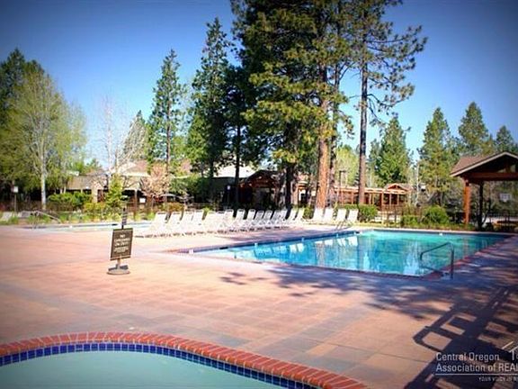 one of the pools/spas