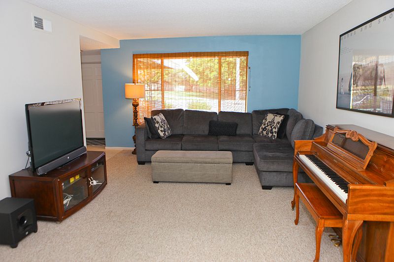 1st image of 1405 Petit Ave