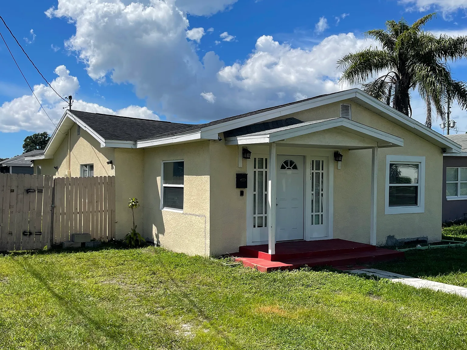 4 bed, 1590 sqft, $2,600 — Photo 2