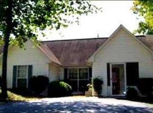 118 Demorest Courtyards Dr, Demorest, GA 30535