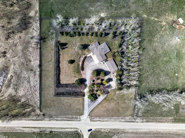 30344 S Range Road 15, Mountain View County, AB T0M 0N0