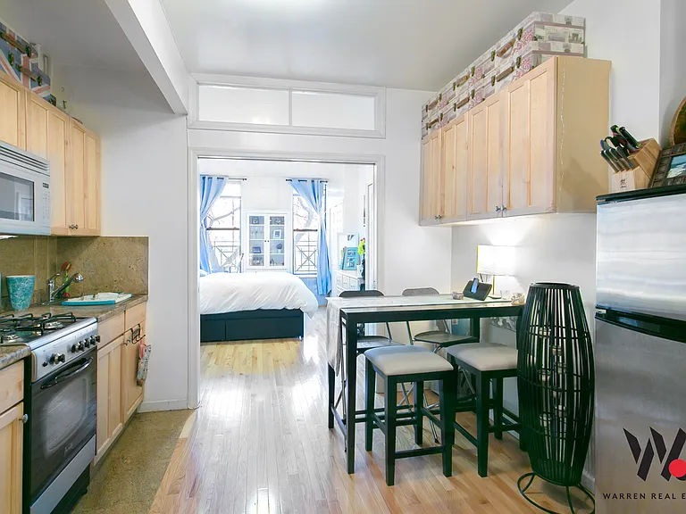 328 E 11th St #12A — Photo 2