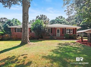 22950 Lincoln St, Robertsdale, AL 36567