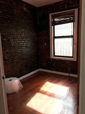 Rented by Sky Management | media 38