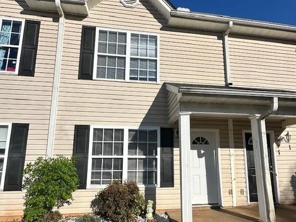 62 Buff St, Greenville, SC 29609