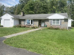 435 Samsonville Rd, Kerhonkson, NY 12446