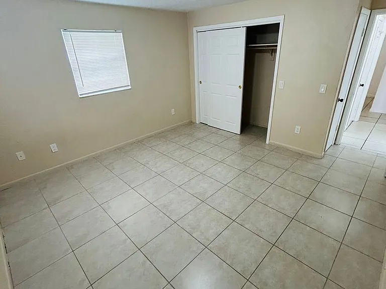 Charming 2-bedroom, 1-bathroom condo — Photo 6