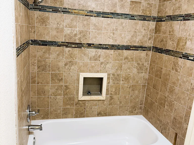 6406 Willow Springs Dr — Photo 13