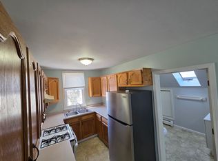 339 Purchase St FLOOR 3, New Bedford, MA 02740