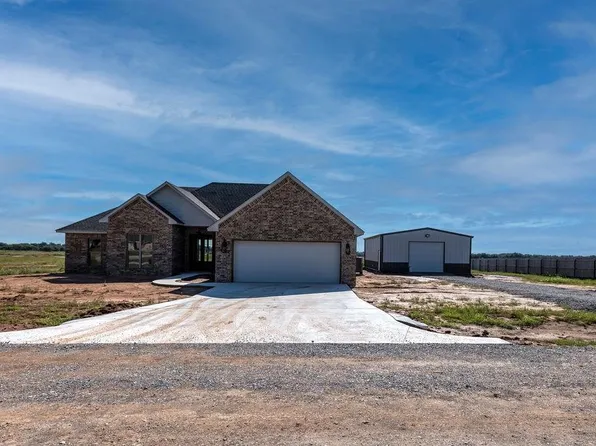 168592 Carl Dr, Duncan, OK 73533