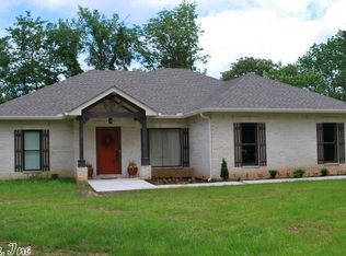 2412 Beach Dr, Heber Springs, AR 72543