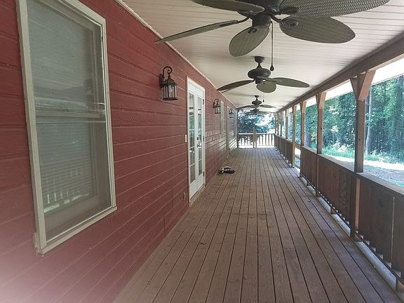 Great back porch 
