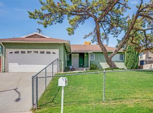 2104 Pageant St, Bakersfield, CA 93306