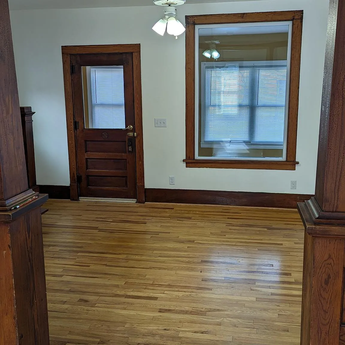 2 bed, 900 sqft, $1,100 — Photo 4