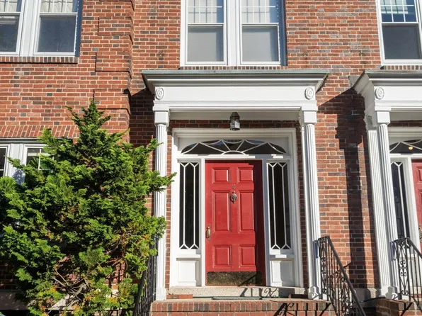 4 Alton Ct #3, Brookline, MA 02446