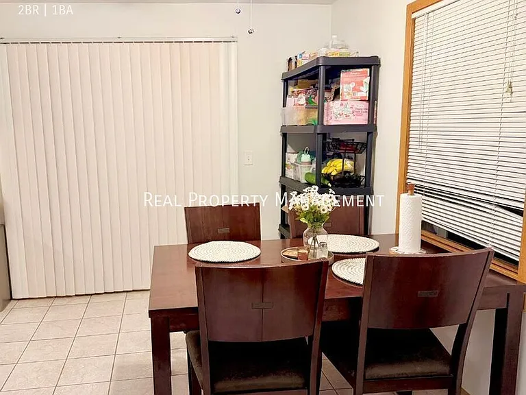 626 Dundee Ln — Photo 5