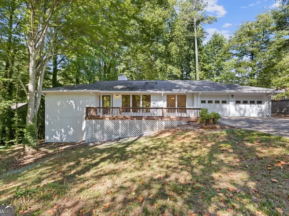 1363 Colony Dr, Marietta, GA 30068