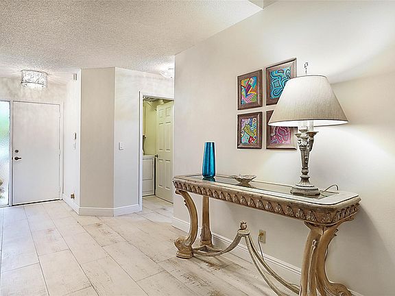 4th image of 2401 Ginger Avenue