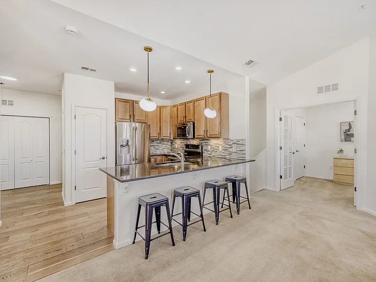 11331 Xavier Dr #205 — Photo 7