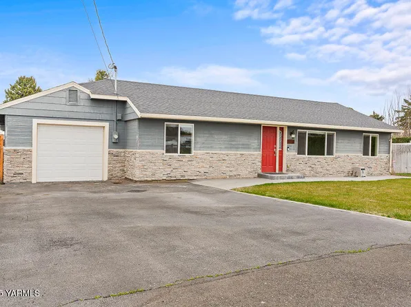 1113 S 69th Ave, Yakima, WA 98908