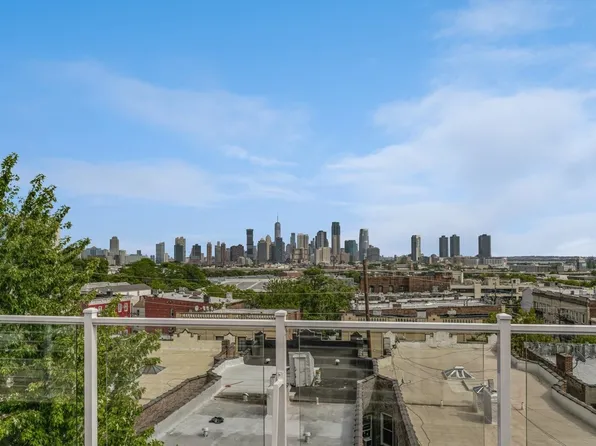 28-26 Vroom Street image 25 of 30