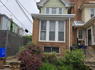 4949 Sansom St, Philadelphia, PA 19139