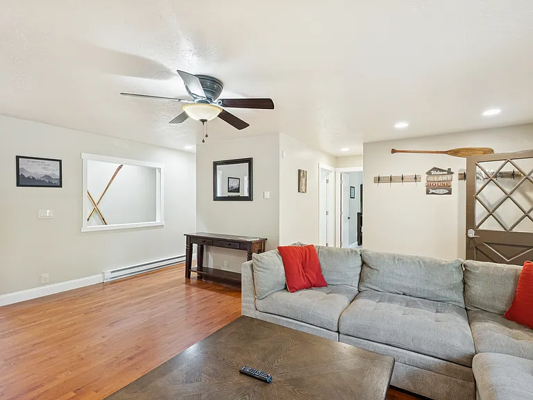 278 N Many Lakes Dr — Photo 4