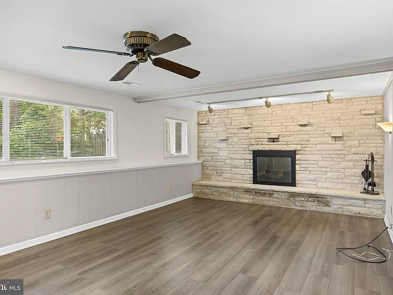 334 Cleveland Ave — Photo 17