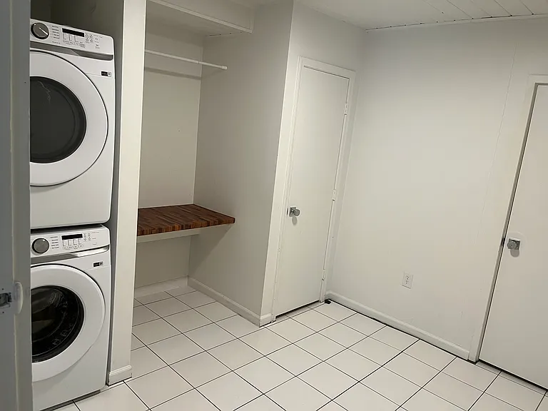 301 Orchard Ave — Photo 18