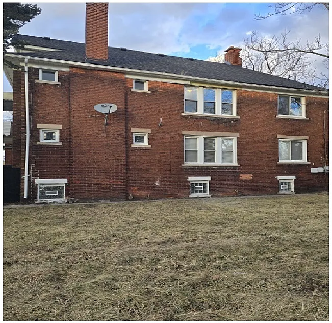 Building Photo - 8562 Quincy St #1