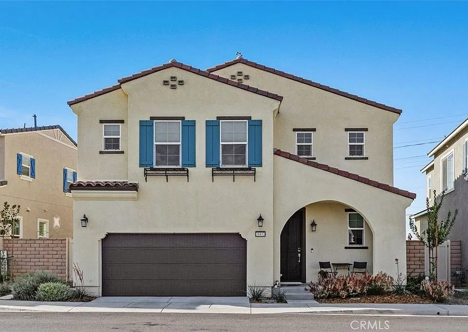 26852 Red Dr
