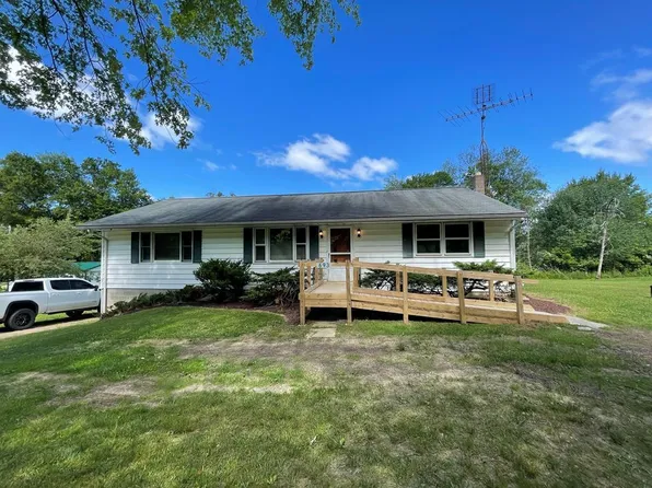 693 Hill City Rd, Cranberry, PA 16319