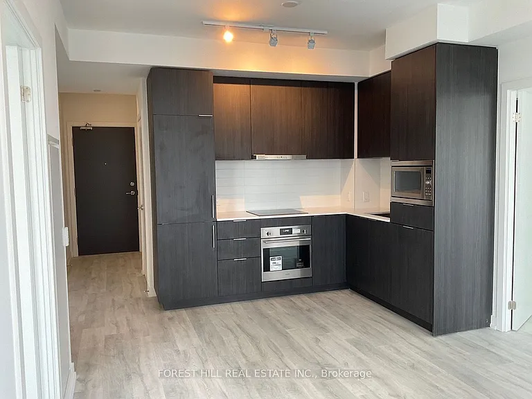 7 Golden Lion Hts S #1507 — Photo 7