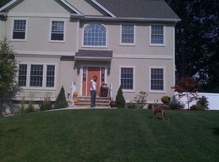 4 Ledge Rd, Wayne, NJ 07470