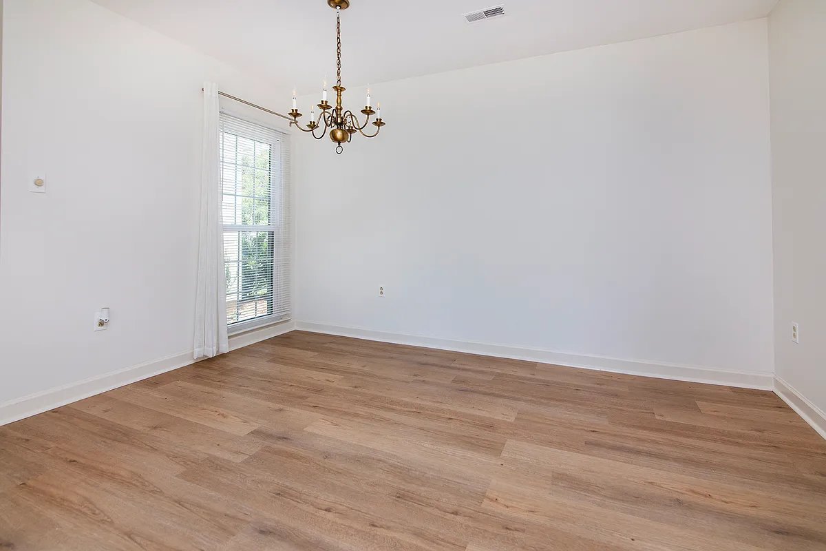 Building Photo - 8507 Kirchenbaum Dr