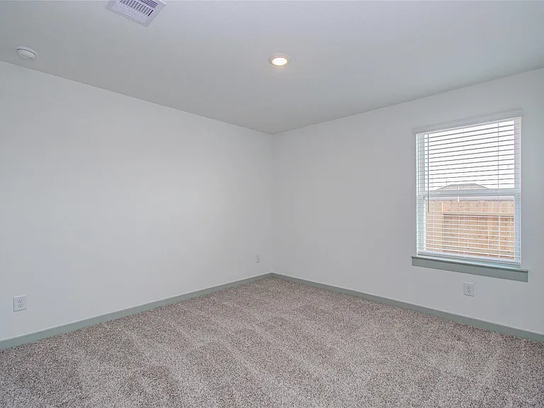 13922 Bay Crst — Photo 9