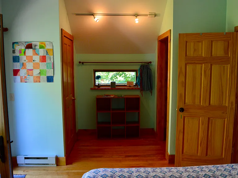 727 Washington St — Photo 24