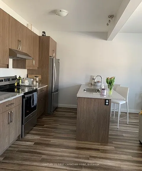 827 Kleinburg Dr E — Photo 11