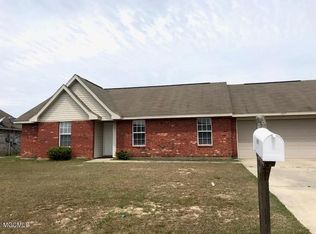 2317 Paula Cir, Ocean Springs, MS 39564