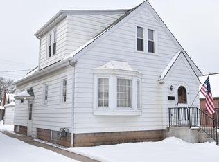 3011 S 40th St, Milwaukee, WI 53215
