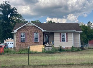 133 S Lovers Ln, Lebanon, TN 37090