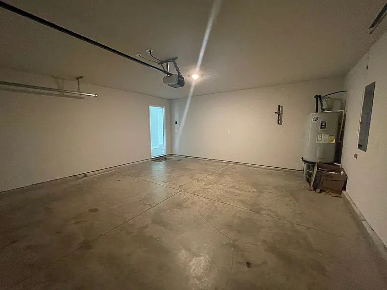516 Morning Mist Rd — Photo 16