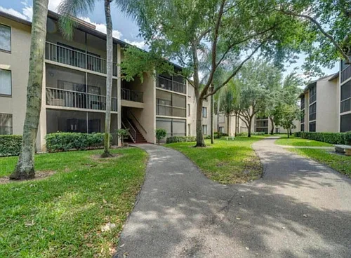 207 Foxtail Dr #E3 Photo 1 207 Foxtail Dr #E3 Photo 1