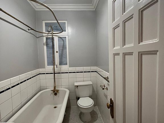 2nd image of 801 E Jones St #204
