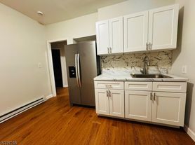 489 S 17th St, Newark, NJ