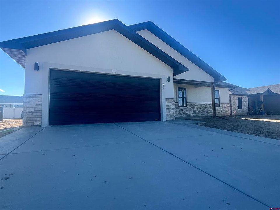 2nd image of 617 Vermillion Avenue