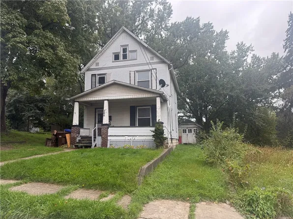 266 Orchard St, Sharon, PA 16146