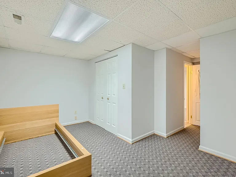 8 Sapphire Hill Ct — Photo 26